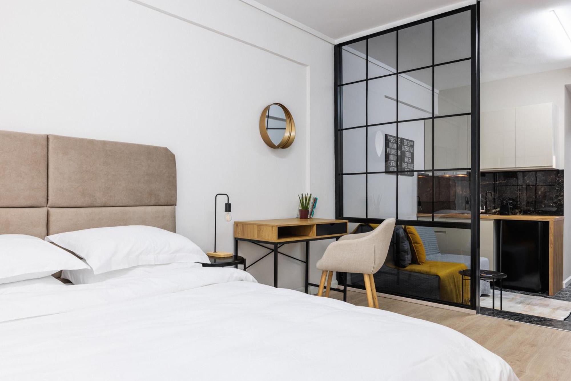 B&M Suites Salonic Exterior foto