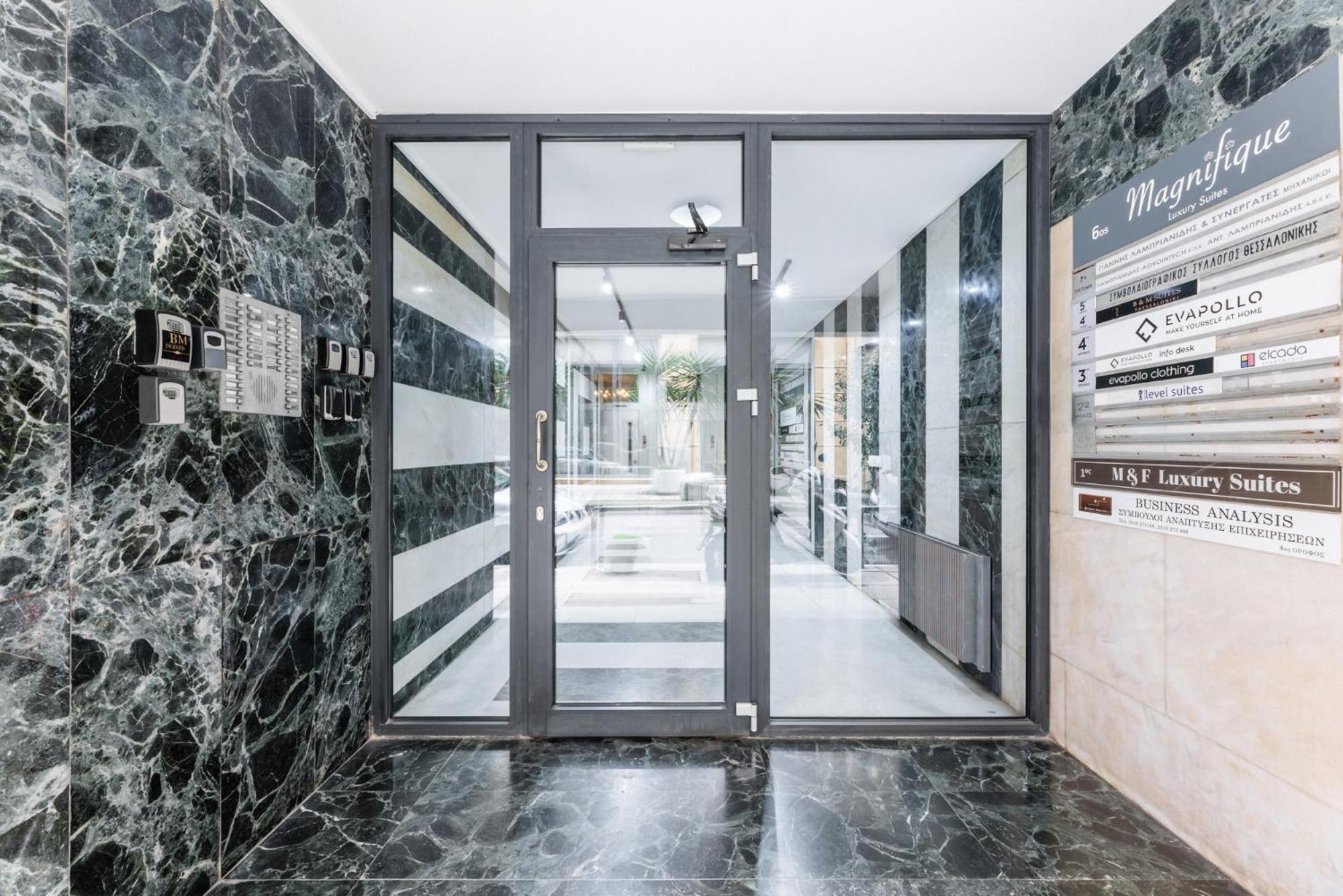 B&M Suites Salonic Exterior foto
