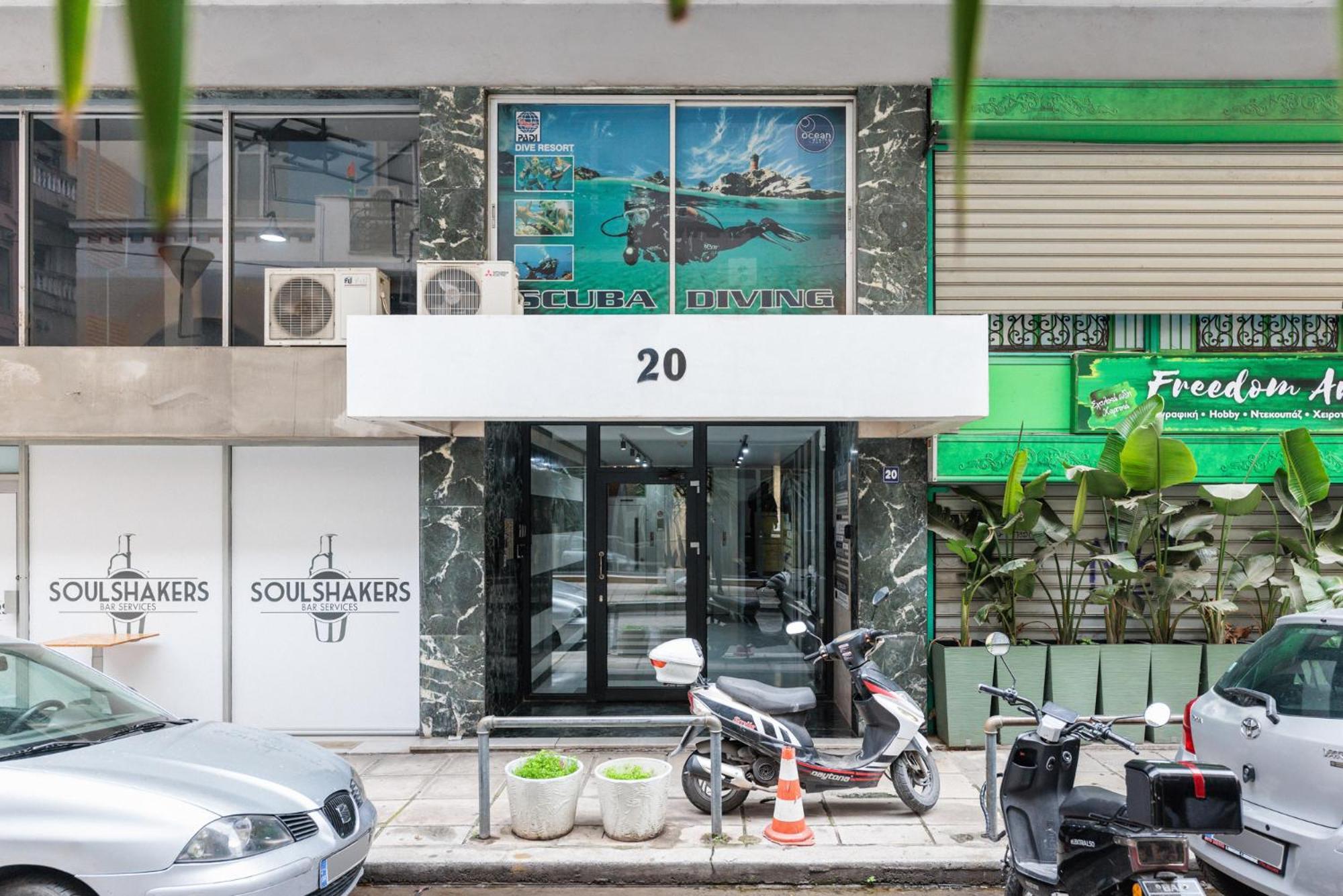 B&M Suites Salonic Exterior foto